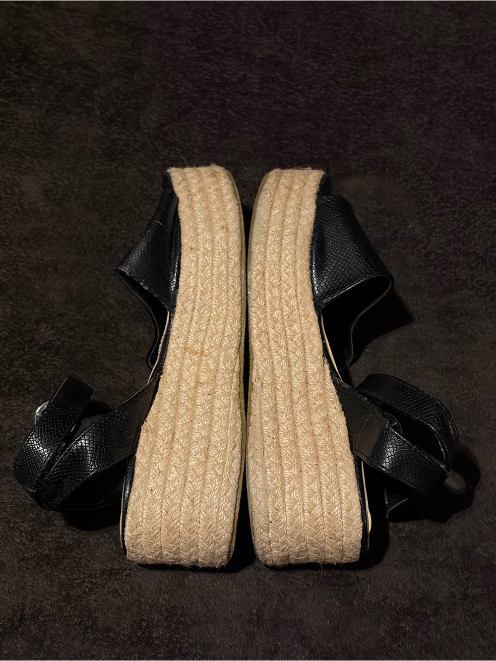Krush Platform Sandals - Picture 9 of 10